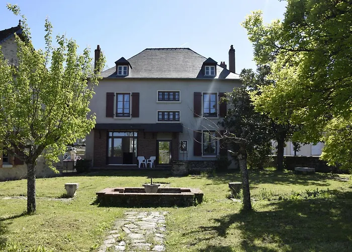 Maison Mere