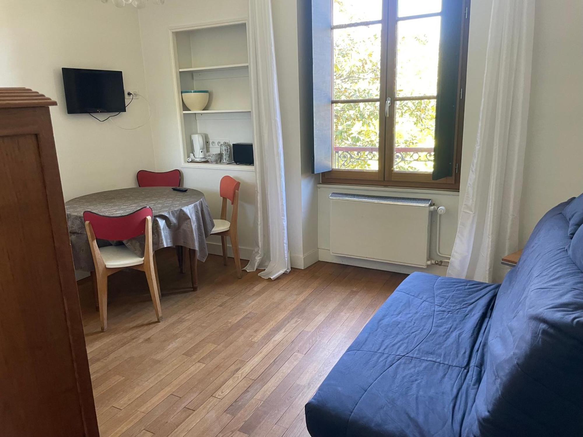 Apartment Maison Mere